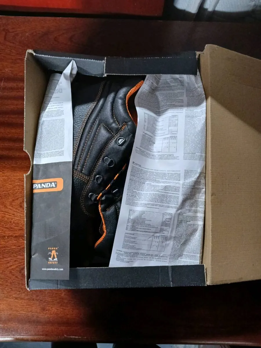 Panda steel toe cap work boots - Image 2