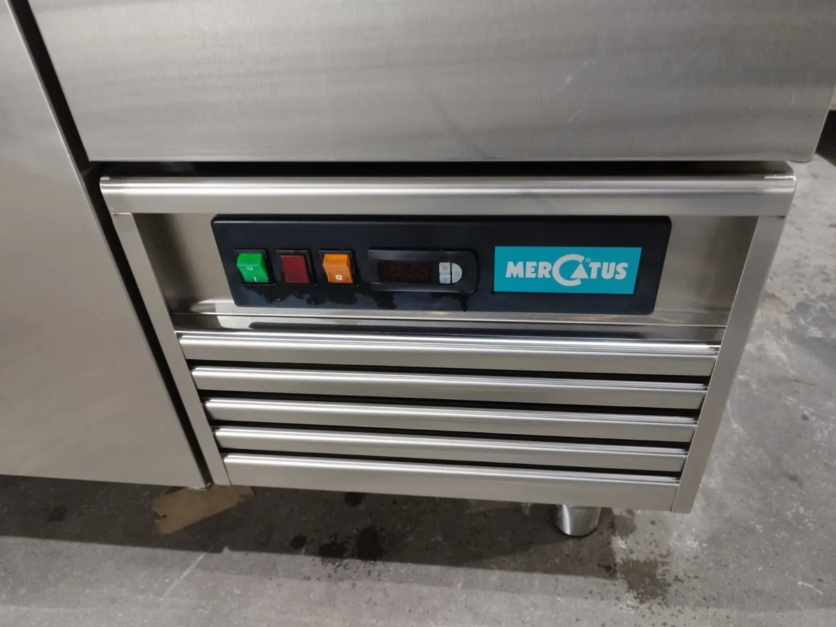 Two door counter fridge - Image 3