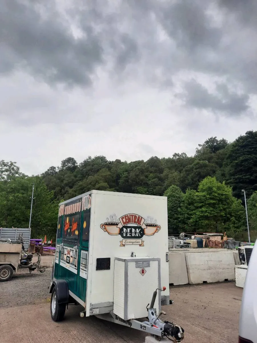 Mobile catering trailer - Image 3