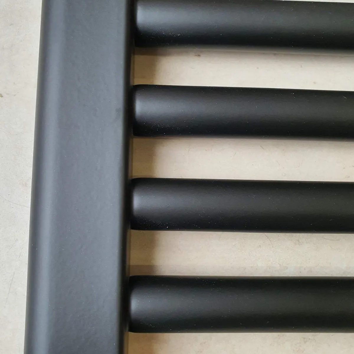 500W X 800h Electric Curved Heated Towel Rail - Image 2