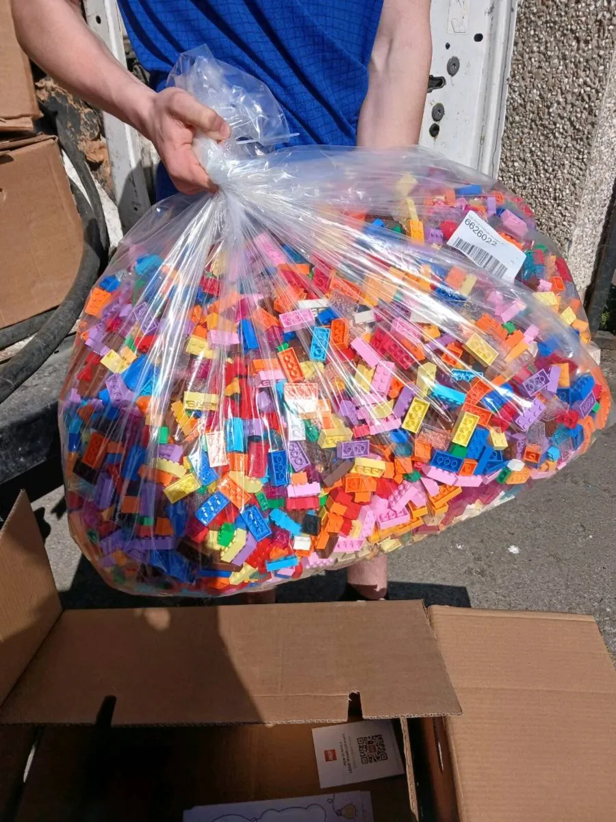 Lego - Image 2