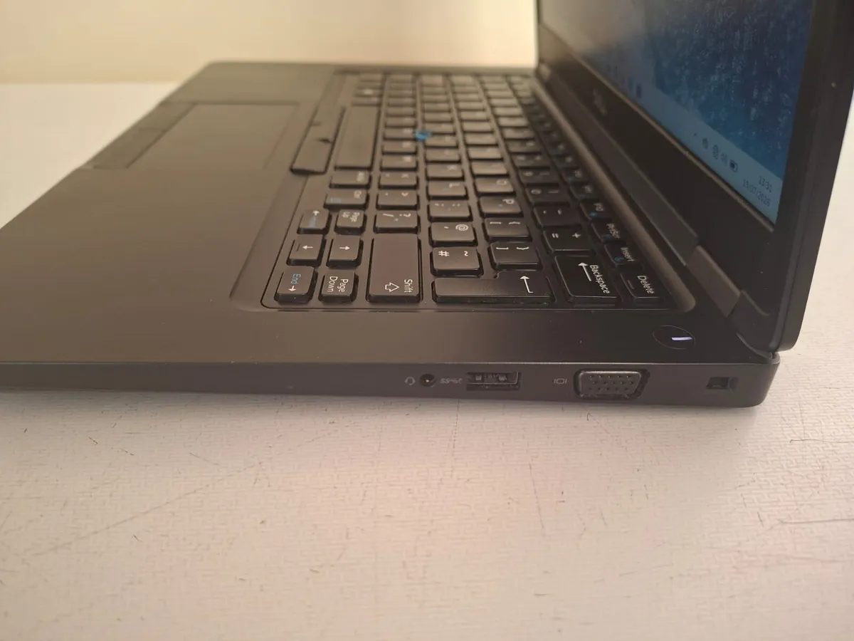 Dell Laptop – Intel i5 / SSD Fast / Windows 11 - Image 3