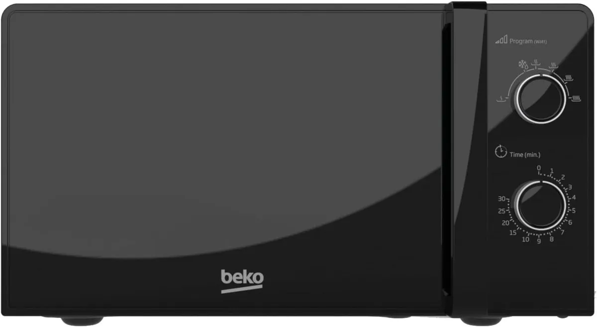 Solo Microwave Compact Design 20L Capacity 700W - Image 2