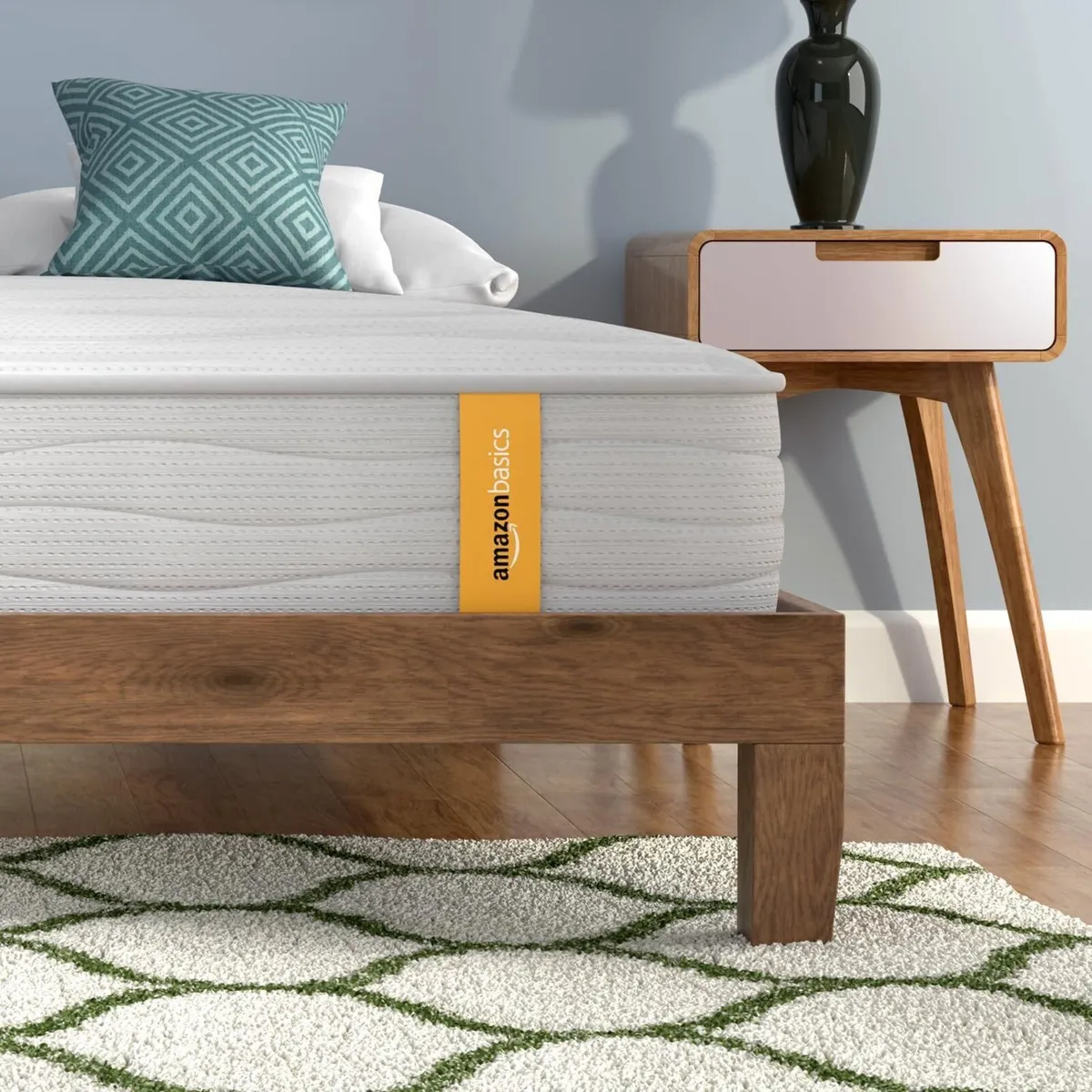 Mattress 8.66 Inch Plush with Pocket Springs - Image 1