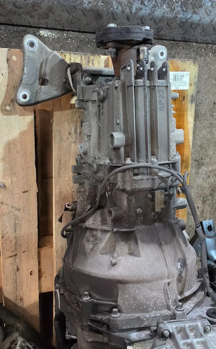 BMW F10/F30 N47d20C Engine/Gearbox Parts - Image 3