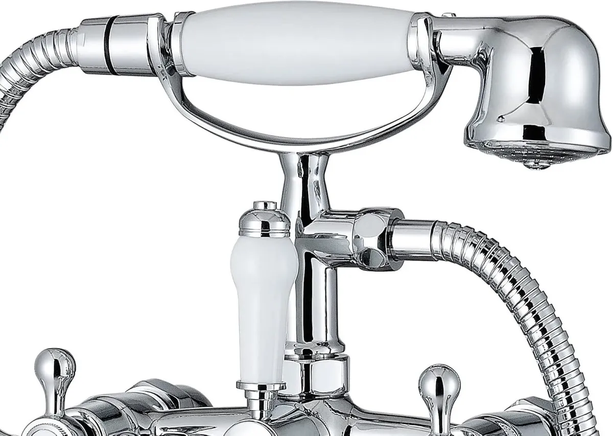 Beaumont Traditional Bath Shower Mixer Tap Chrome - Image 4