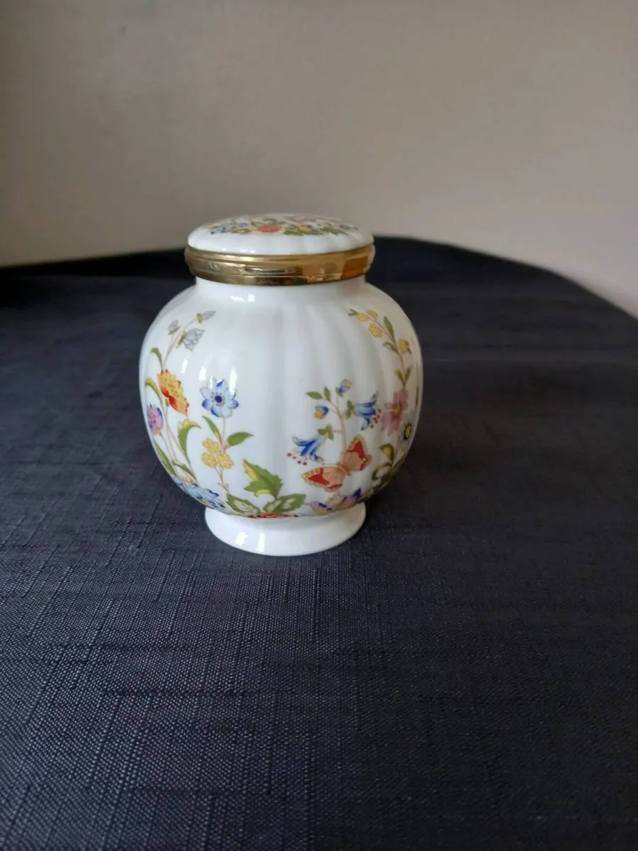2 Aynsley China Trinket Pot's with lid's - Image 4