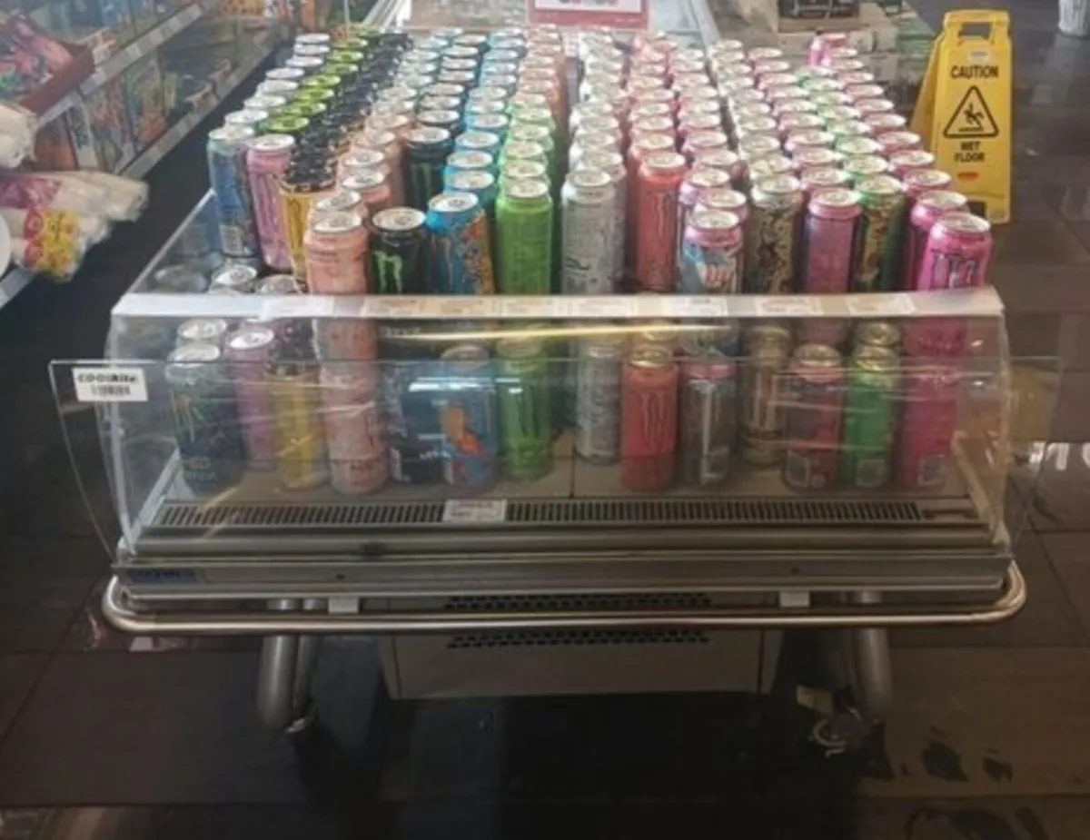 Chiller island fridge - Image 1