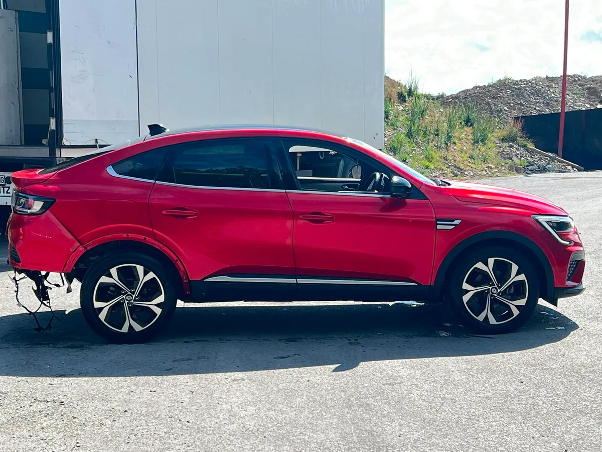 RENAULT ARKANA ETECH HYBRID 2024 - Image 2