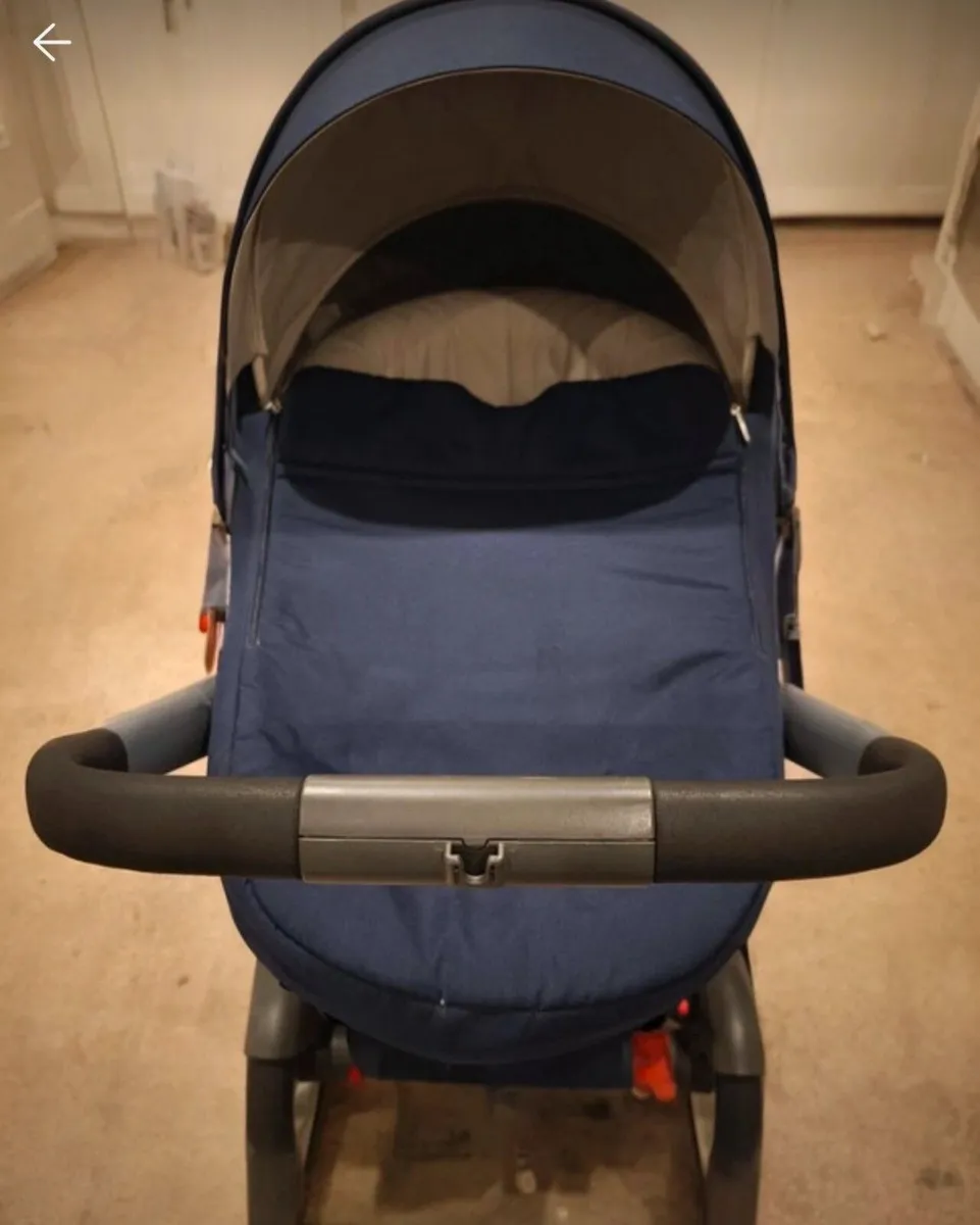 Stokke Crusi Complete Travel System - Image 4