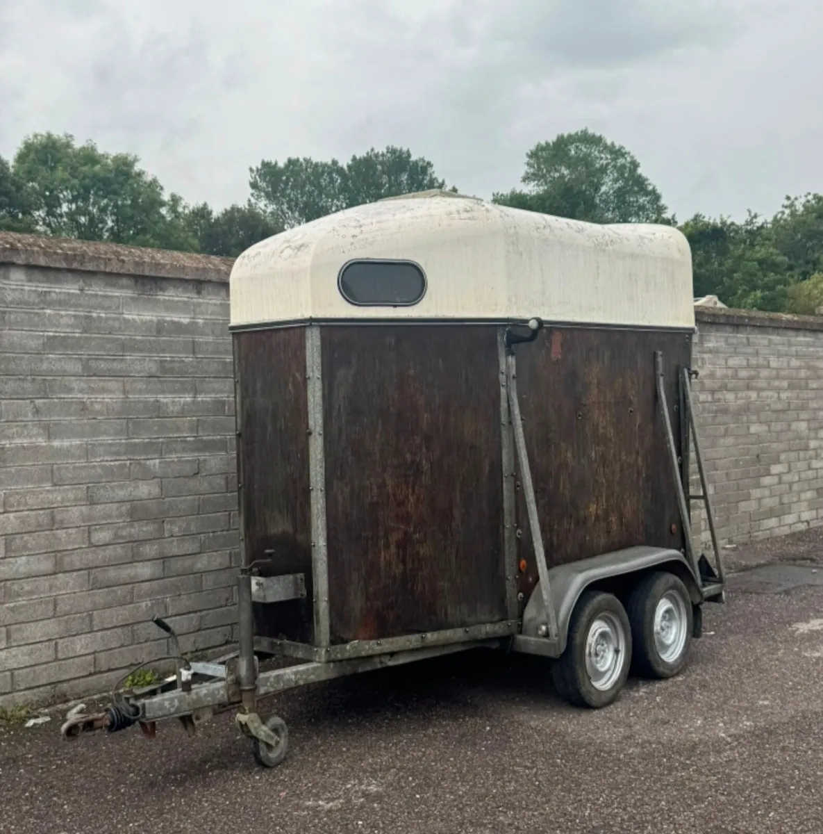 Horse box Trailer for sale - Image 2
