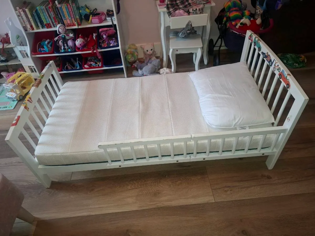 Toddler bed - Image 4