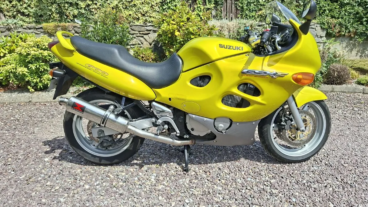 Suzuki GSX 600 F Katana - Image 4