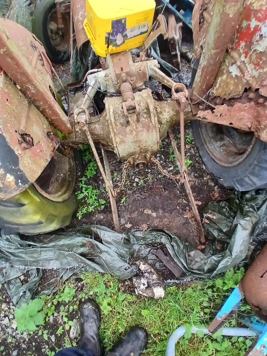 Vintage tractor - Image 4