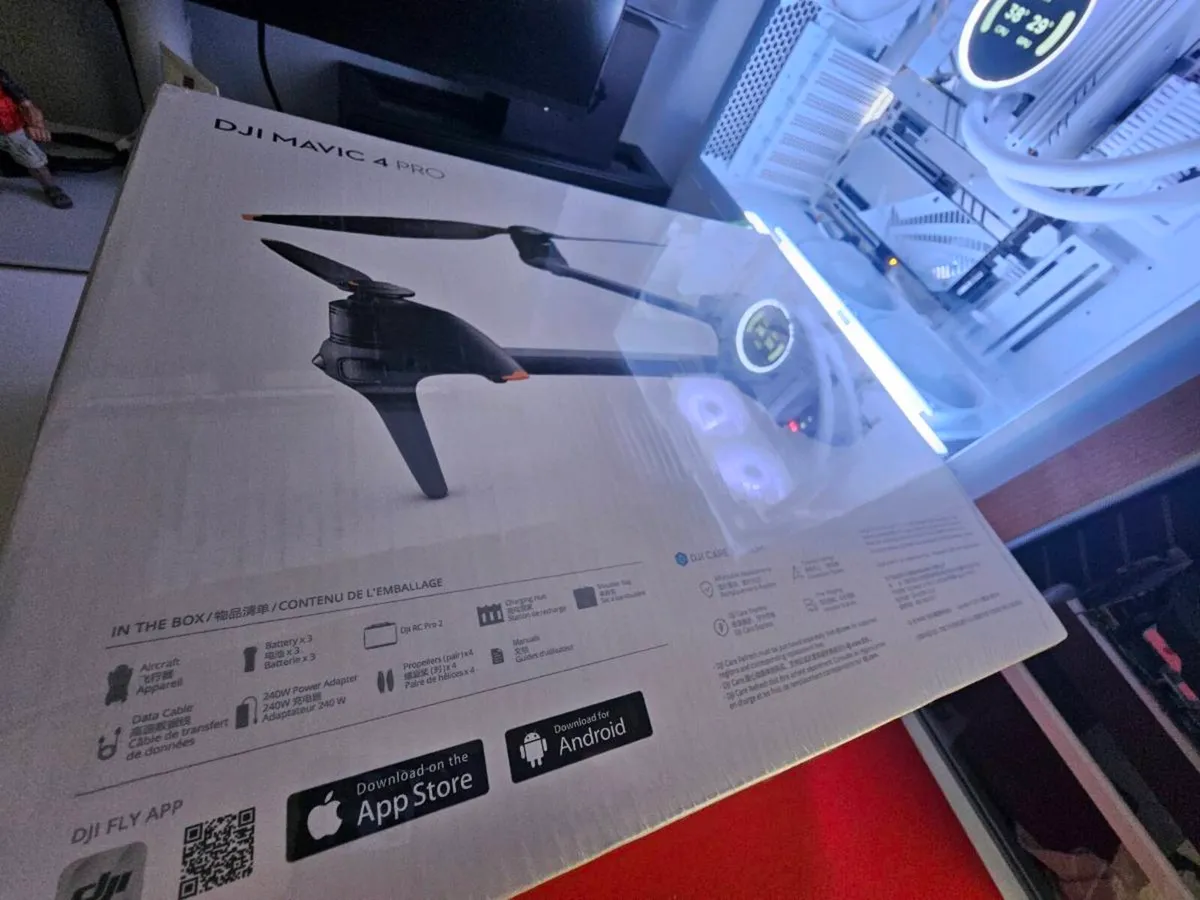 DJI Mavic 4 Pro Creator Combo - Image 3