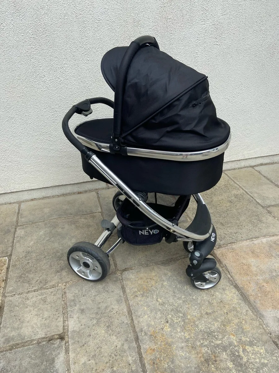 Neyo Carry Cot - Image 2