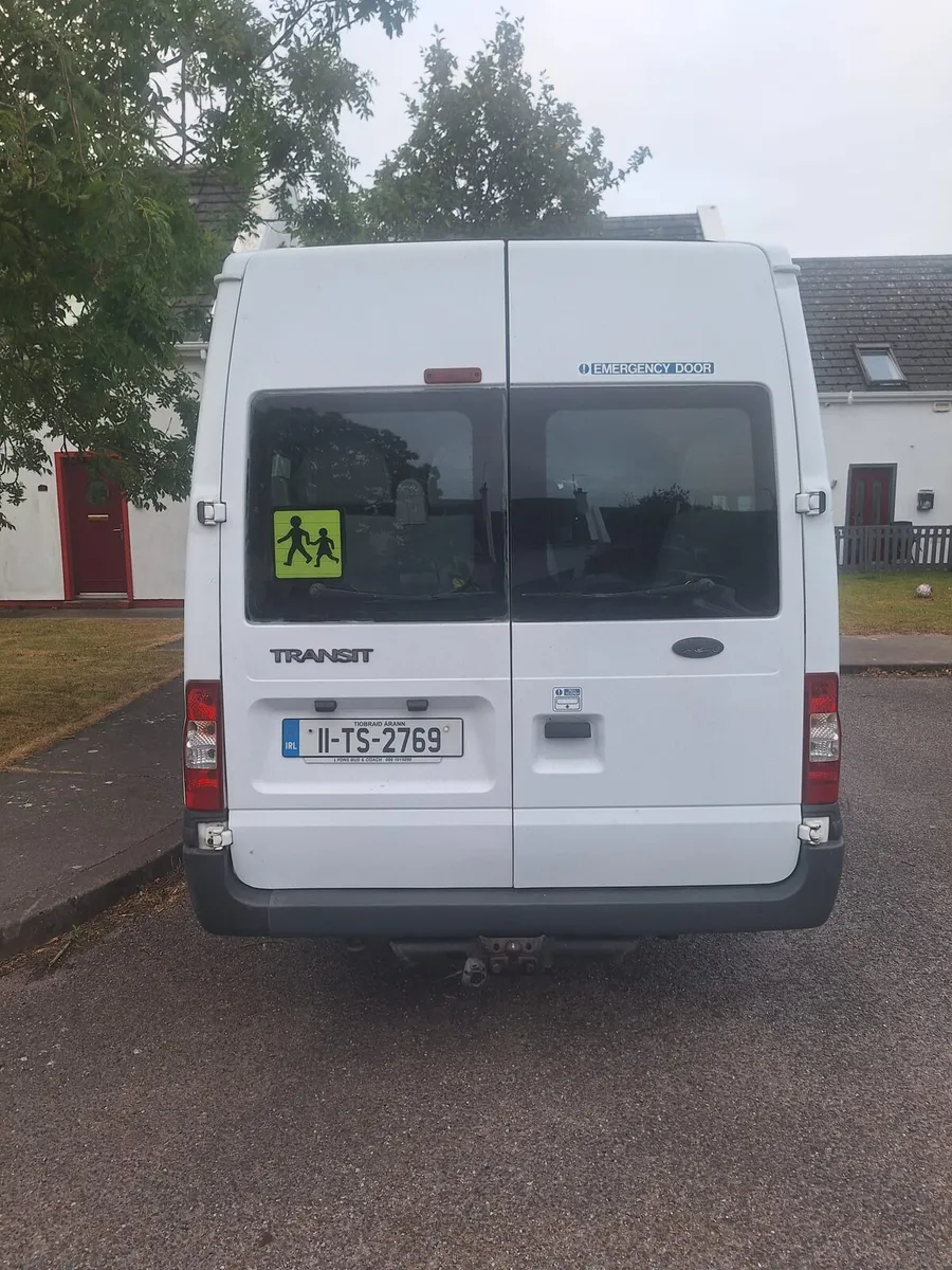 Mini Bus Ford Transit - Image 2