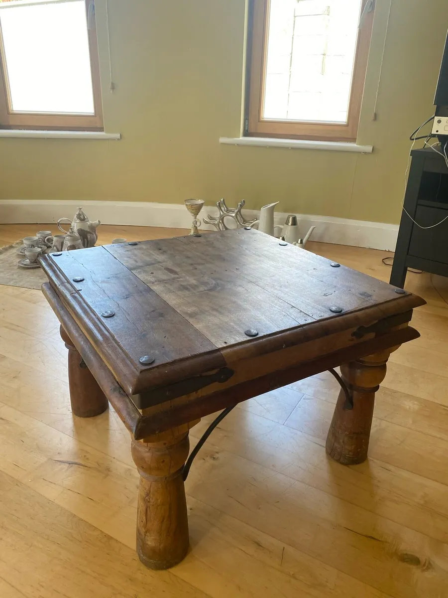 Coffee table: solid wood and metal - Image 1