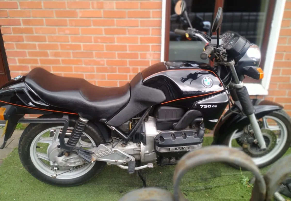 BMW K75 - Image 2