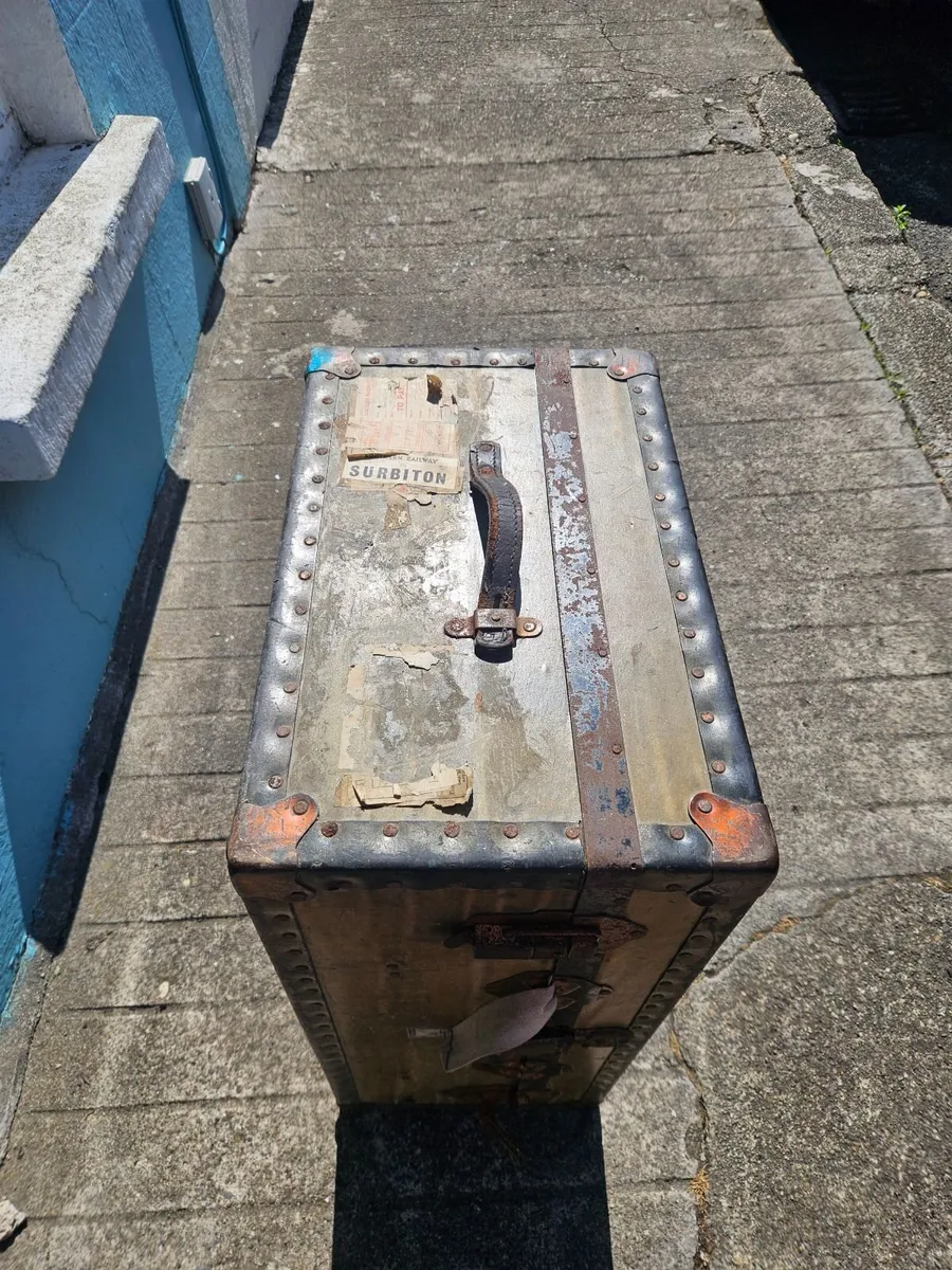 Vintage Steamer Theatre Trunk Southern Railways - Image 3