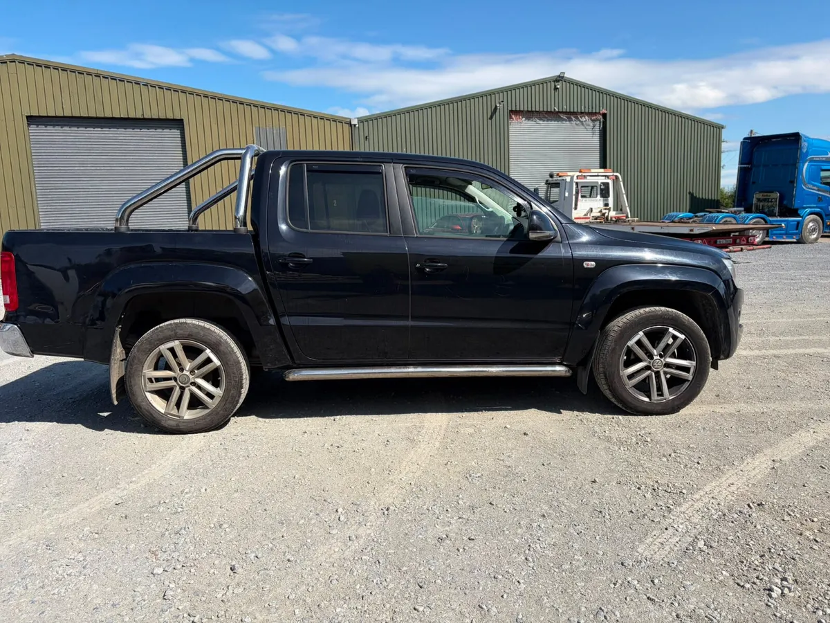 2014 Volkswagen Amarok 2.0 diesel Automatic - Image 3