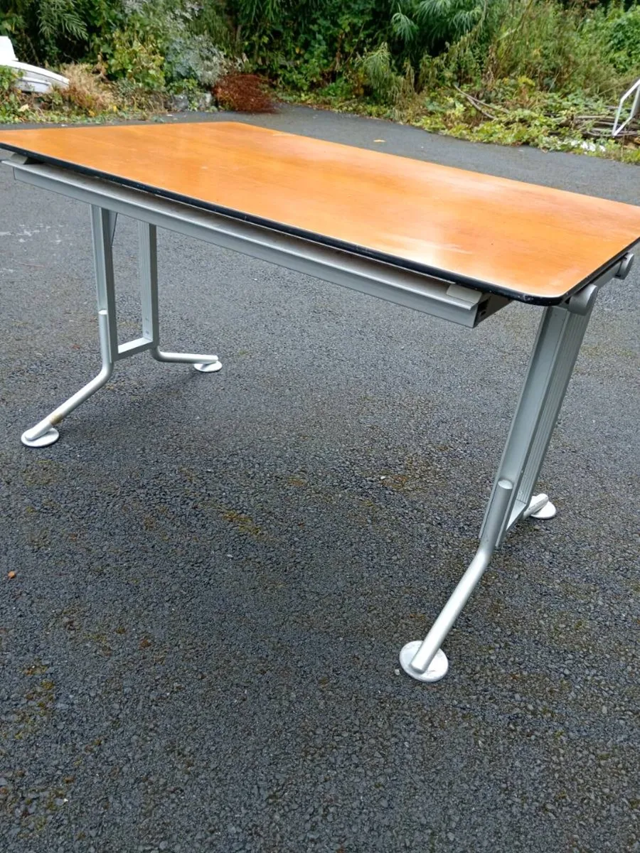 Bene Classic Office Desk - Image 1