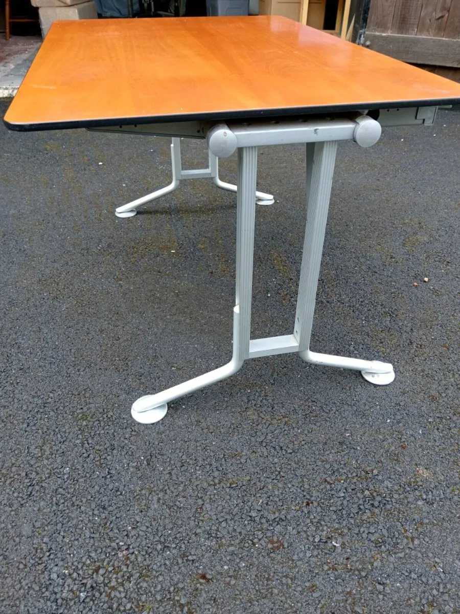 Bene Classic Office Desk - Image 3