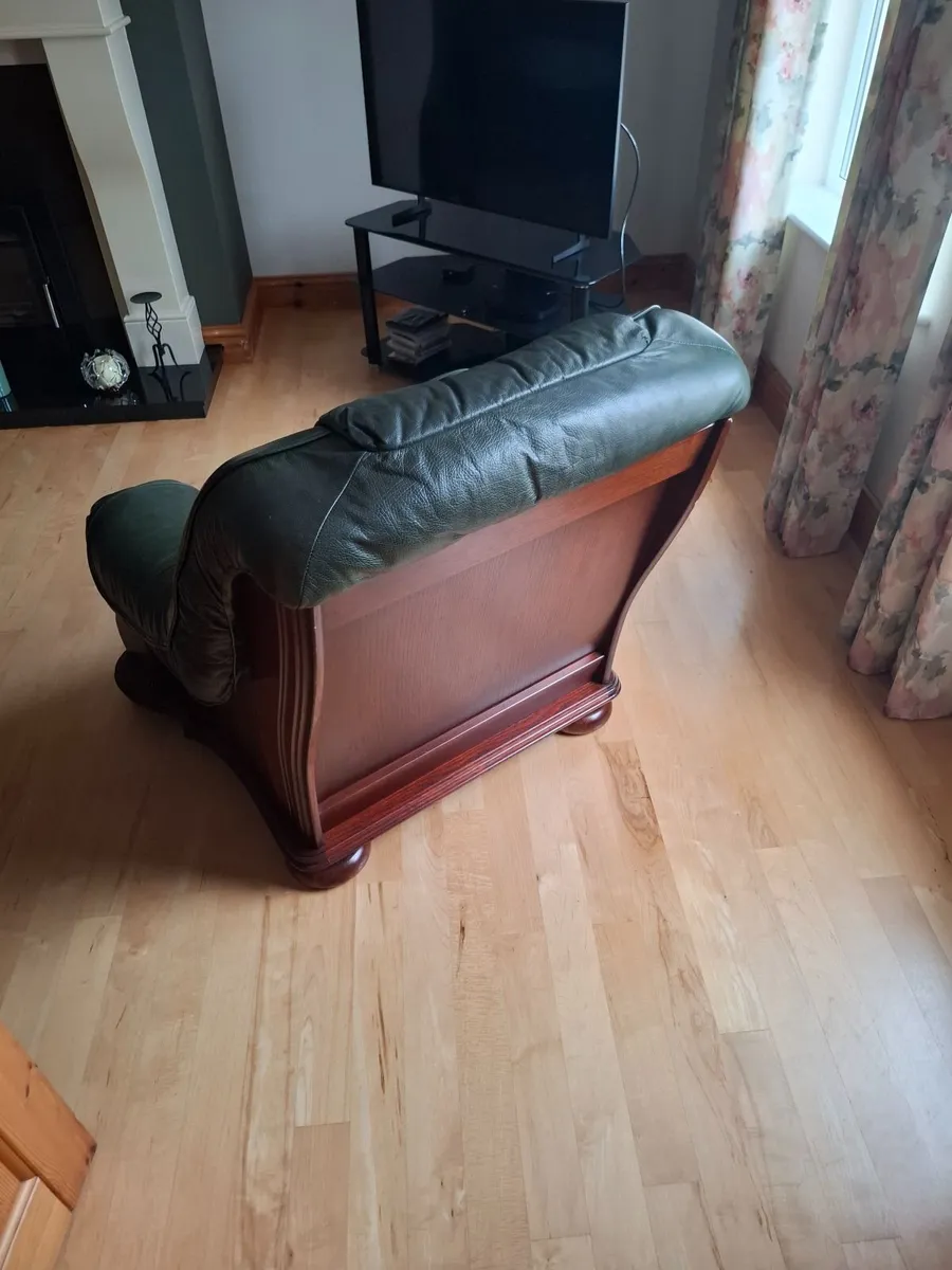 Armchairs - Image 2