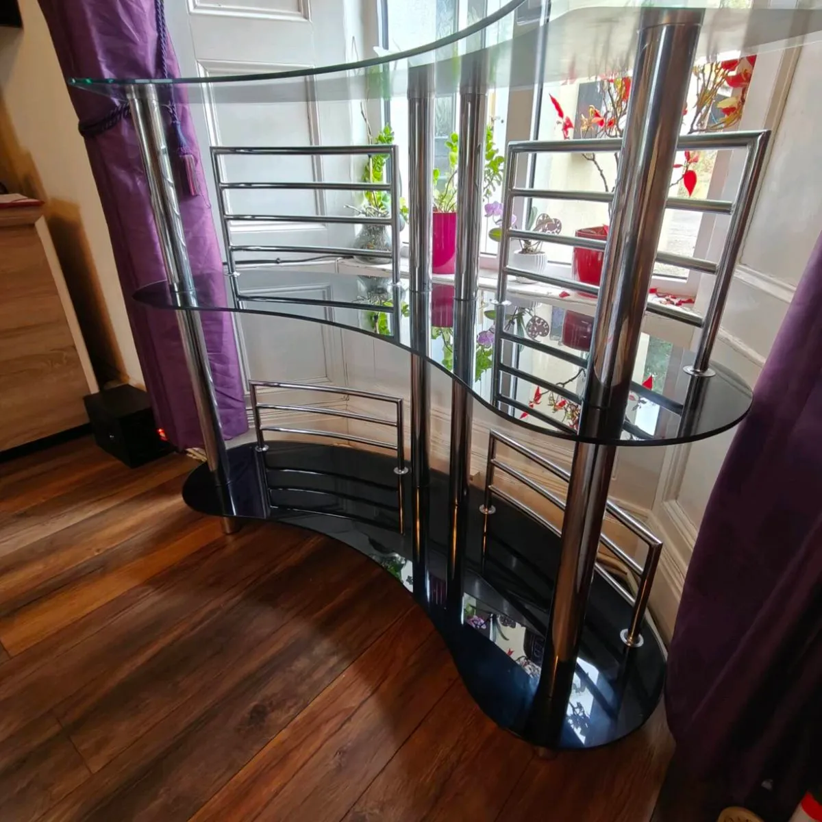 Winsome Martini Modern Curved Home Bar – Black Gla - Image 3