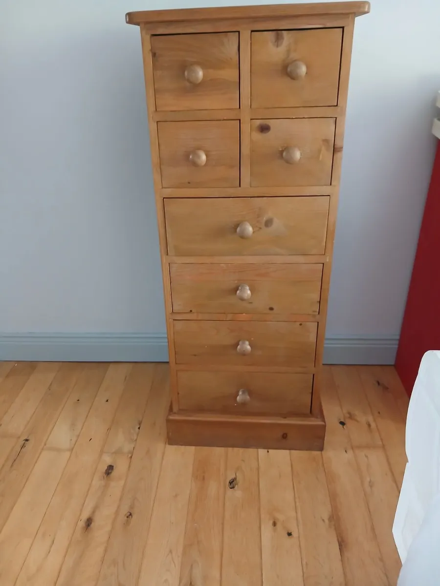 Set of Drawers - Image 1