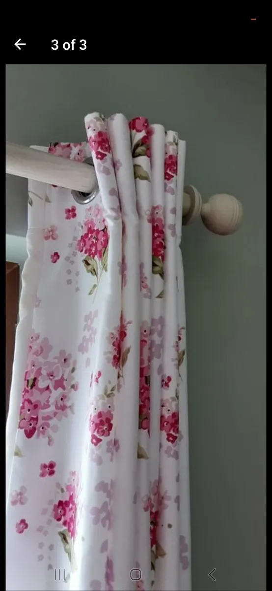 Beautiful Floral Curtains 90x90 - Image 3