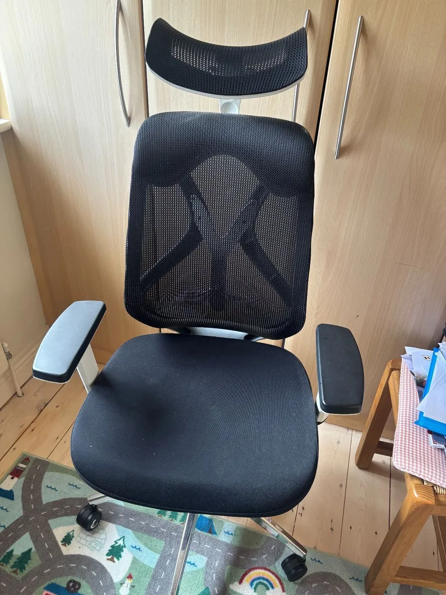 Office Chair - Image 1