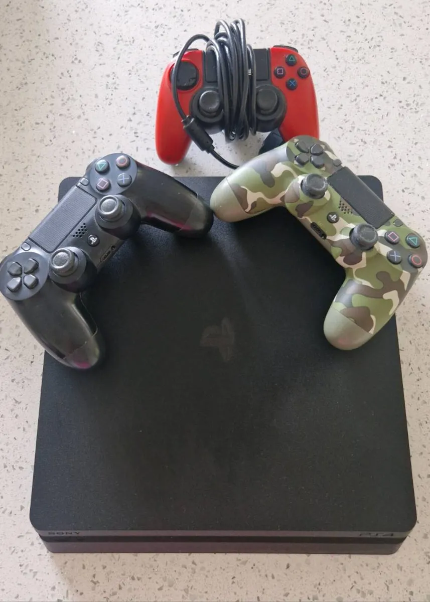 PS4 and Controllers - Image 2