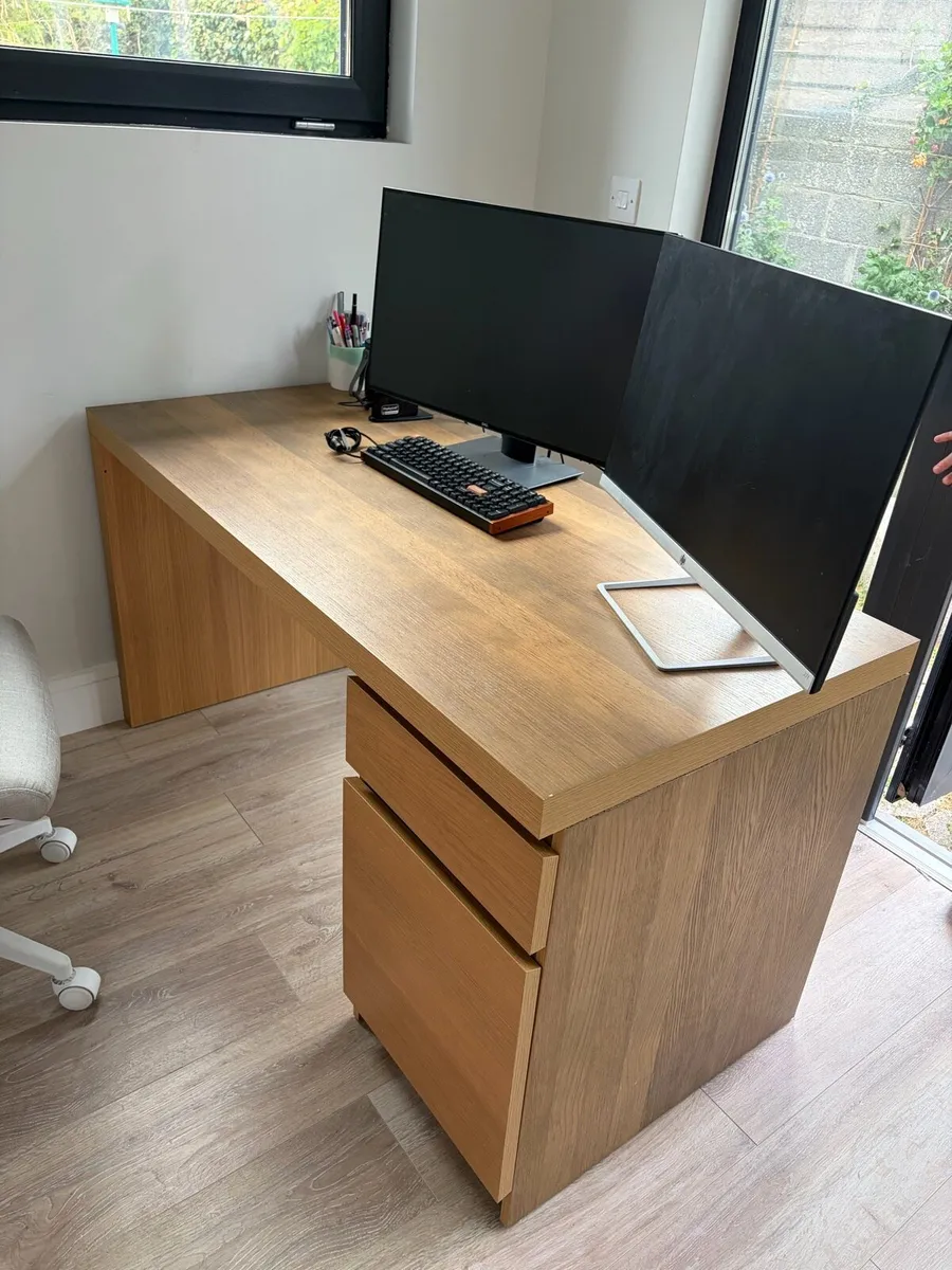 Office desk with Storage - Image 2