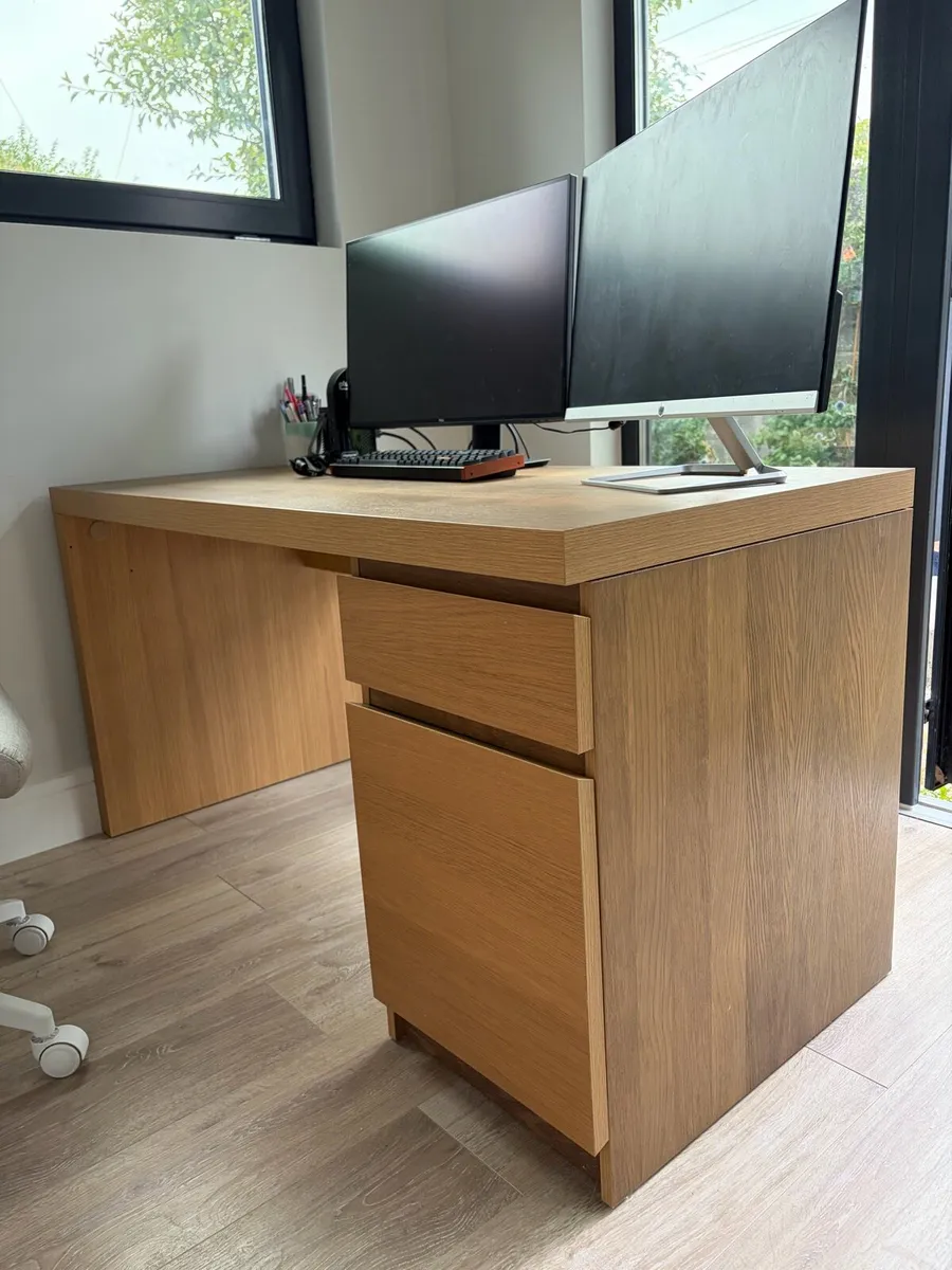 Office desk with Storage - Image 3