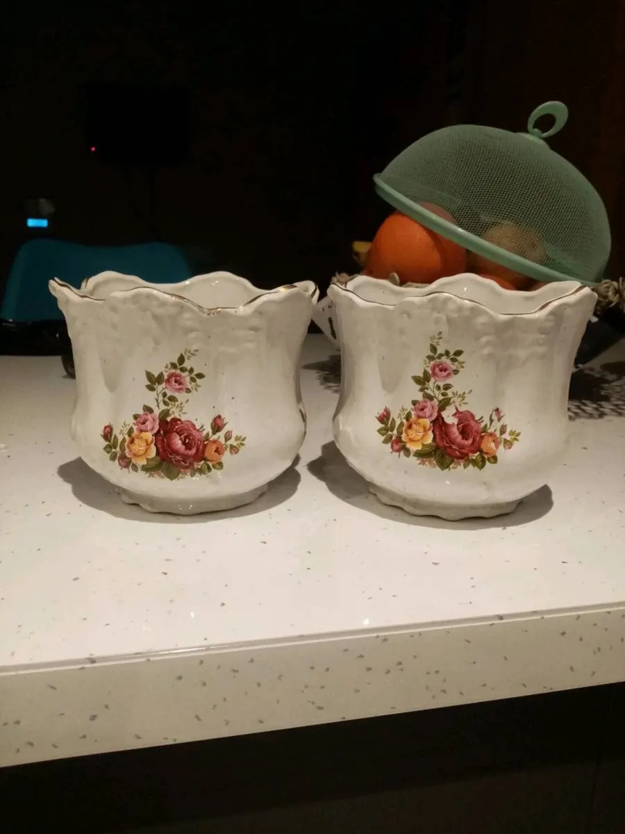 Selection of old Glass jars - Image 1