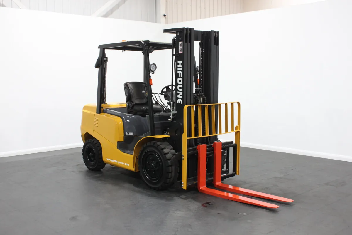 Hifoune FD30 3 Ton Diesel Forklift - Image 1