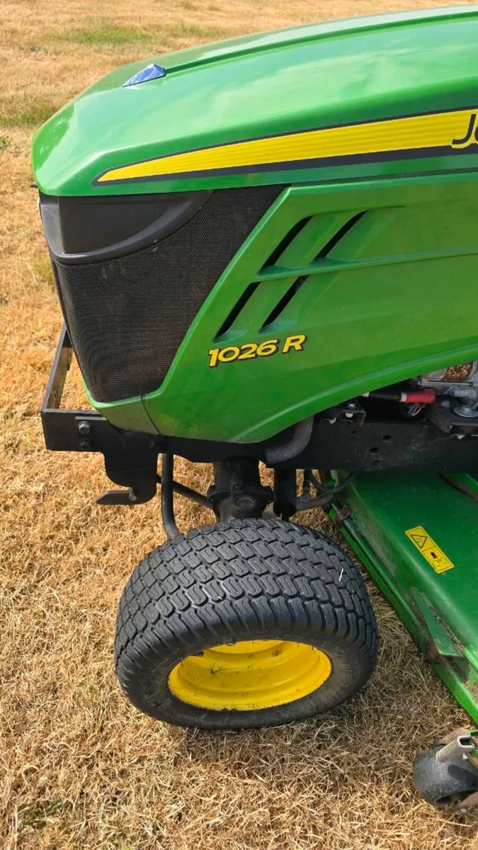 John Deere Compact tractor LOW HOURS - Image 4