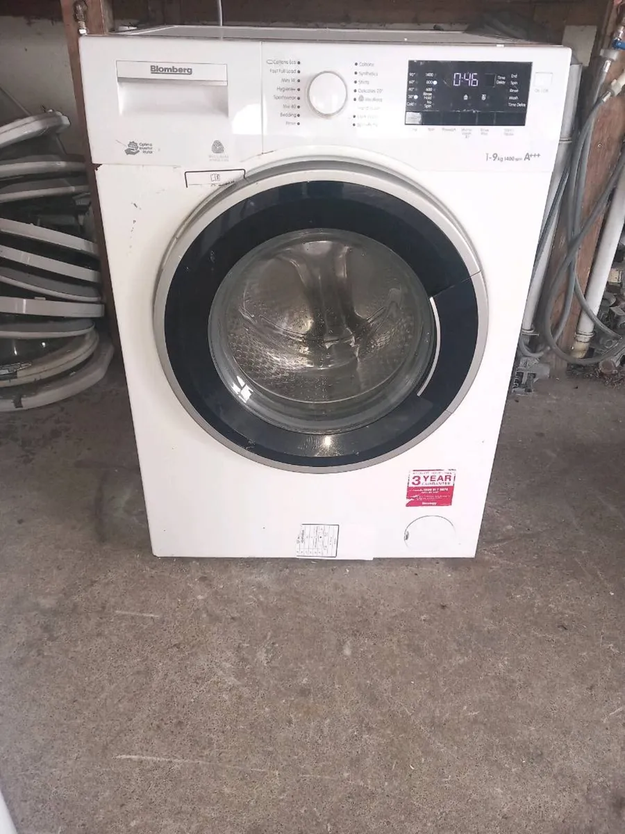 Blomberg 9kg washing machine 1400 spin - Image 1