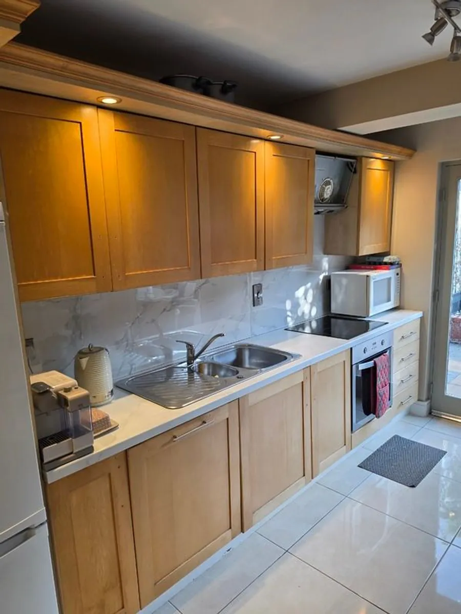 Kitchen Press Units - Image 1