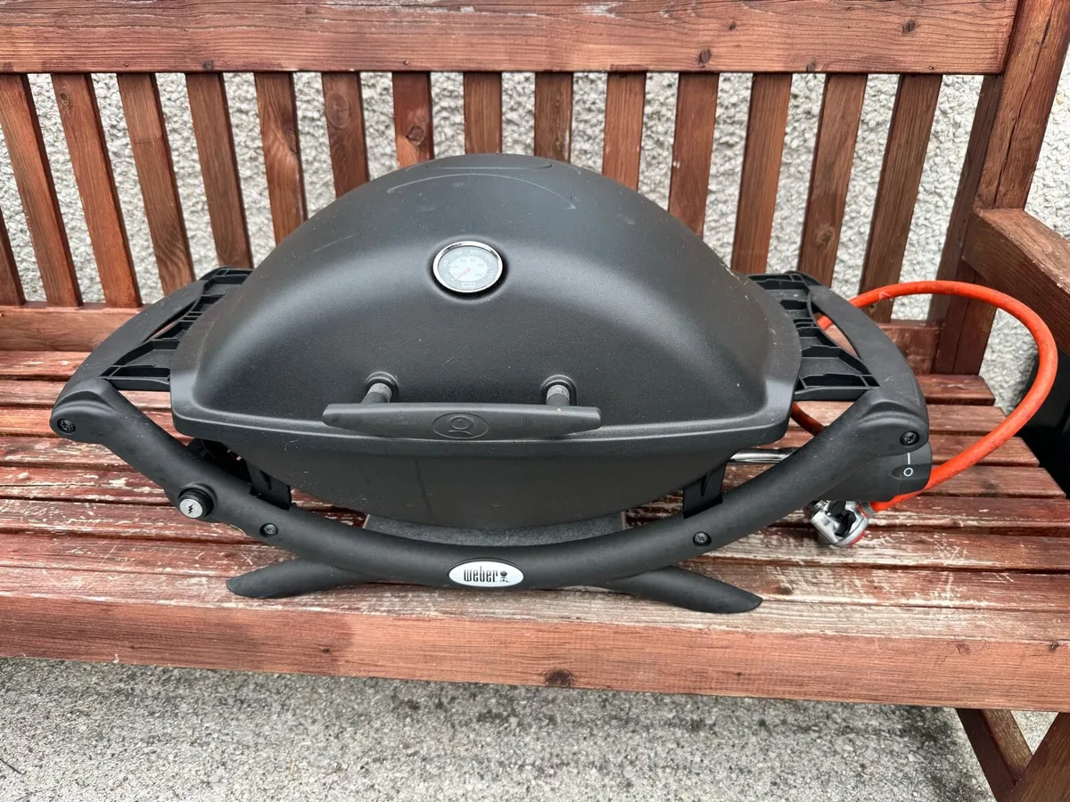Webber q200 gas bbq - Image 1
