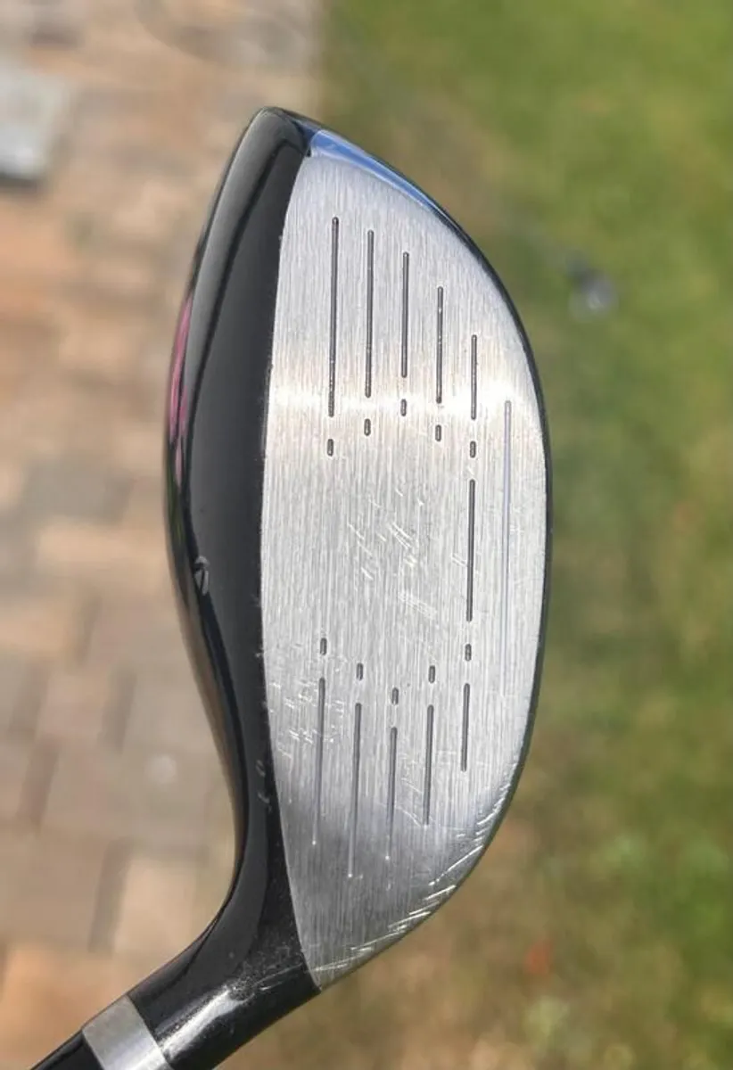 Left TaylorMade RBZ SpeedLite 3 Wood (Fairway Wood) 15 Regular Flex - Image 4