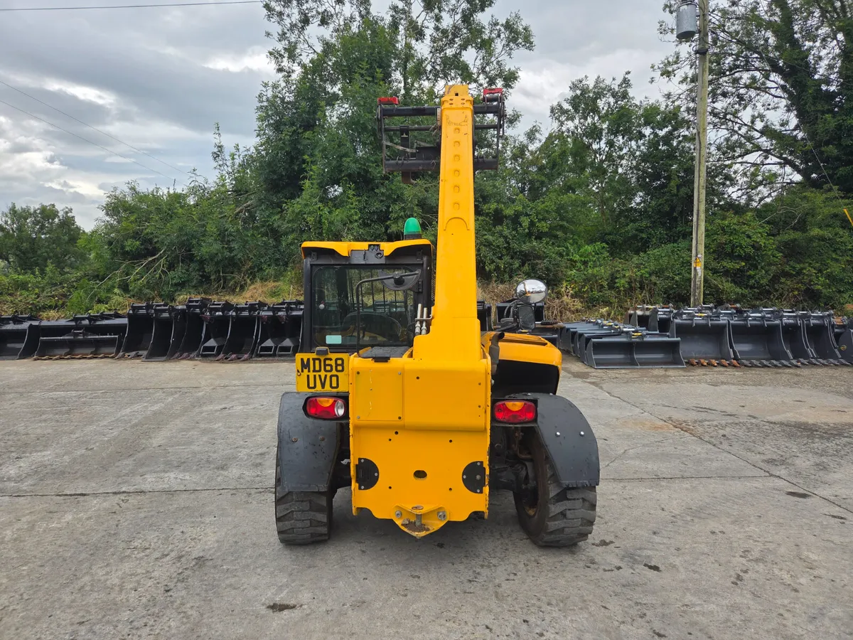 JCB  525  60   (2019) - Image 2