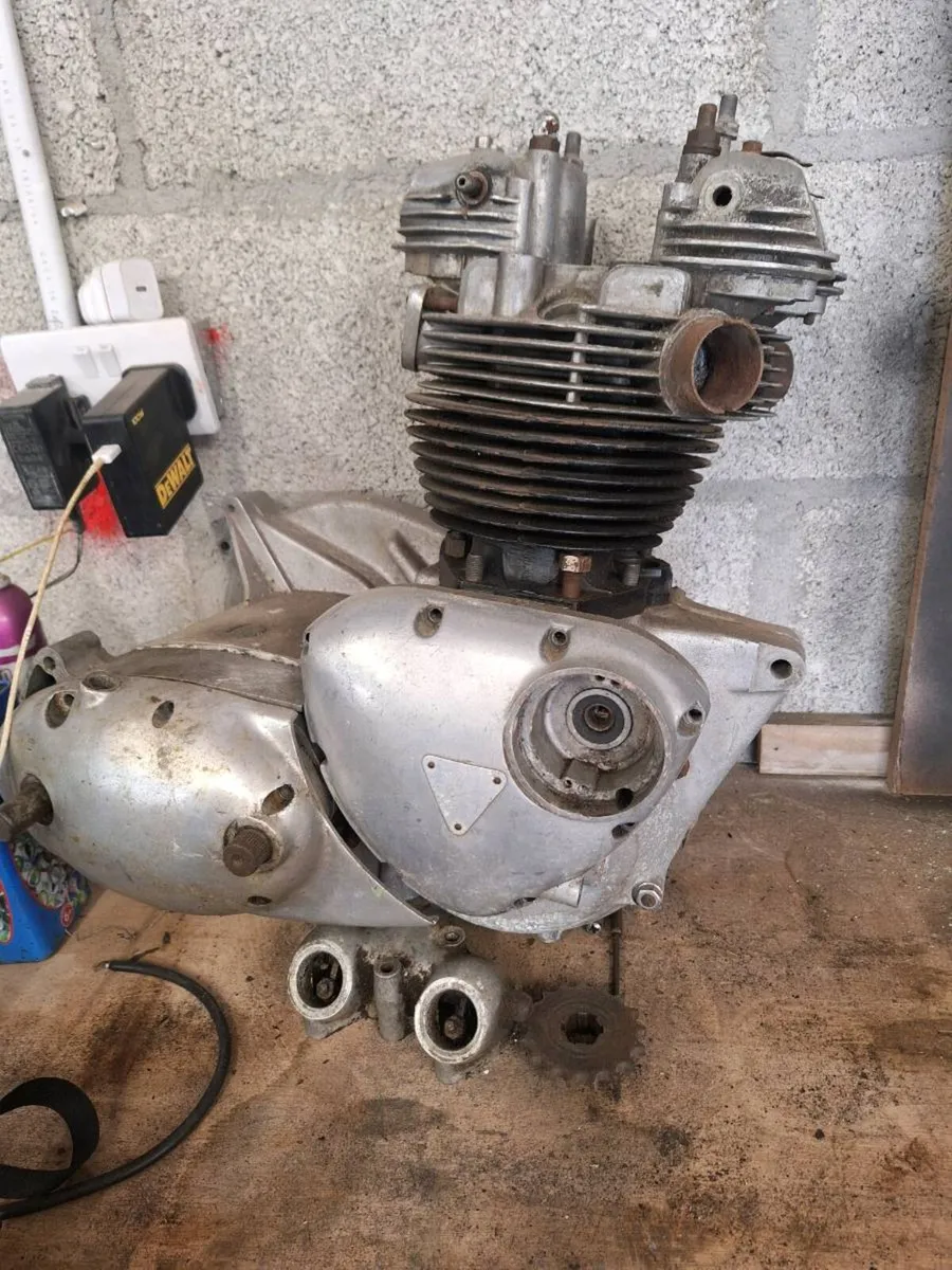 Triumph bsa - Image 3