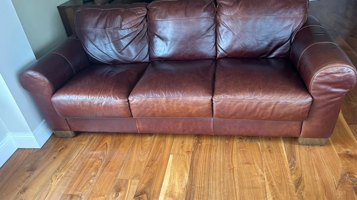 couches - Image 1