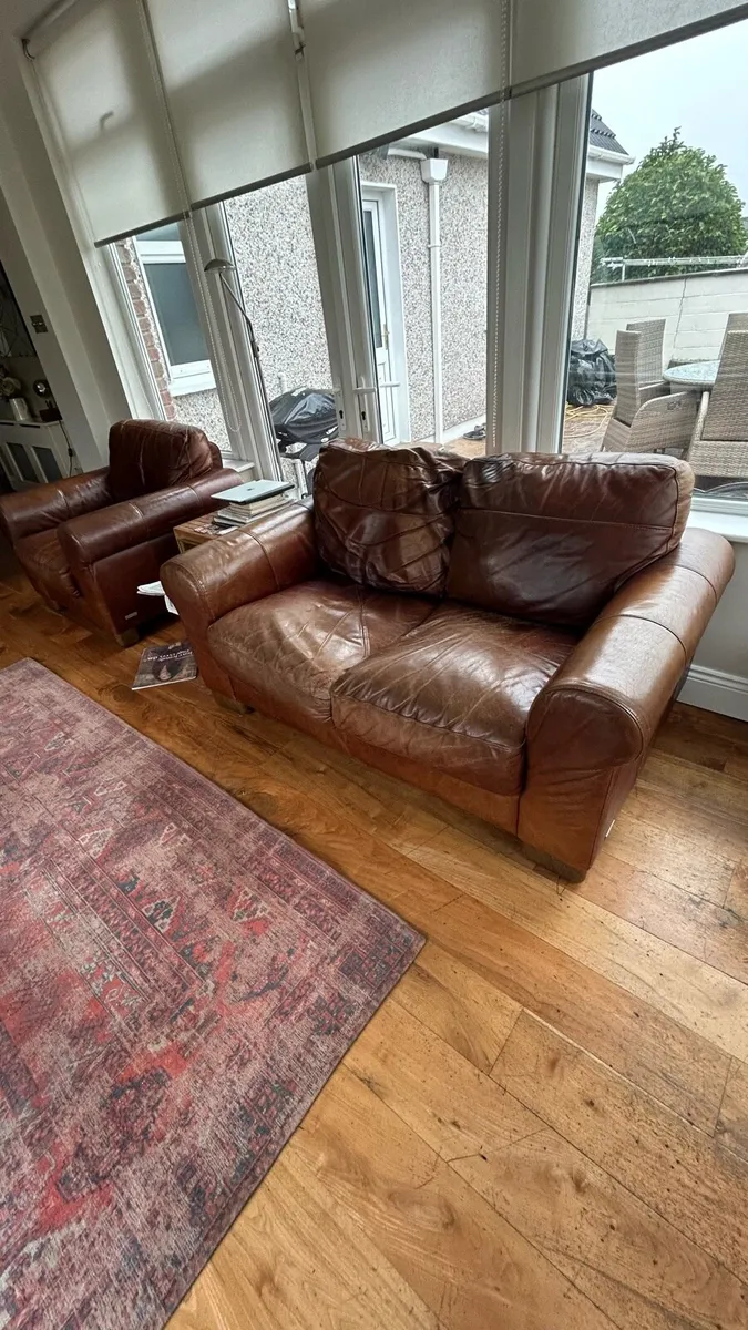 couches - Image 3