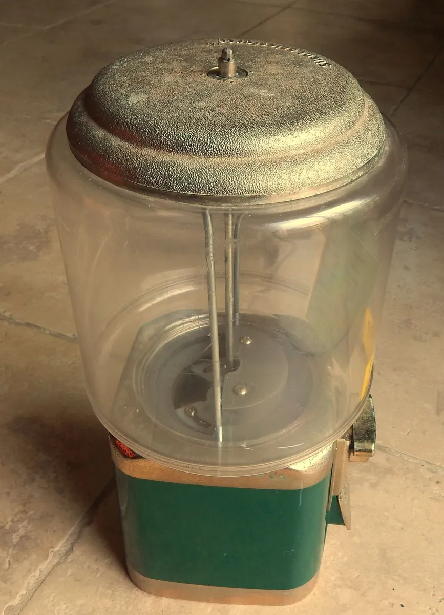 Vintage Silent Salesforce Gumball Machine - Image 3