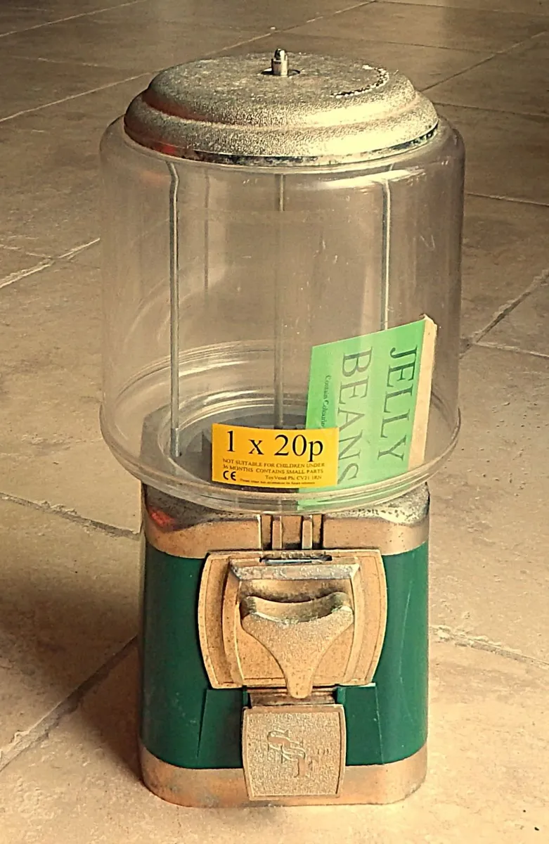 Vintage Silent Salesforce Gumball Machine - Image 1