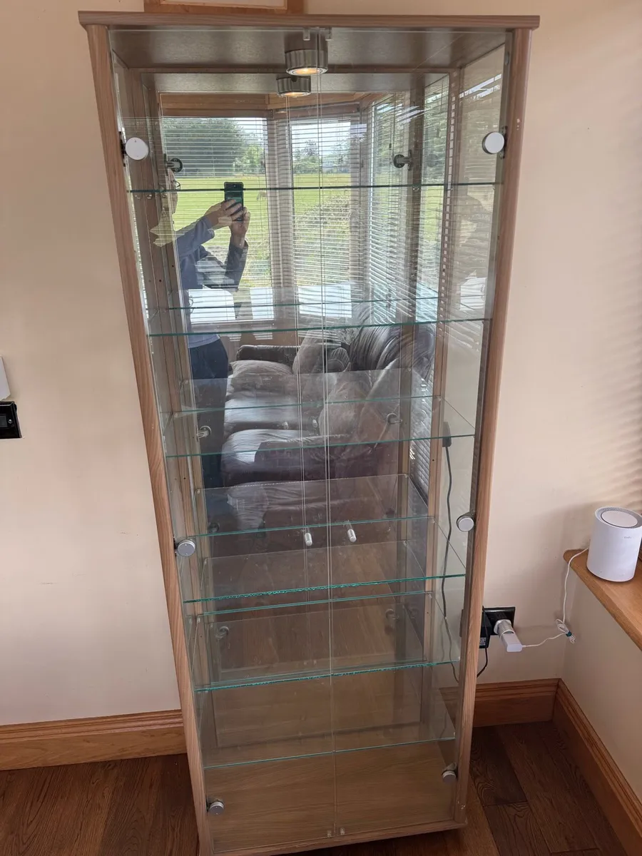 Glass cabinet - Image 2