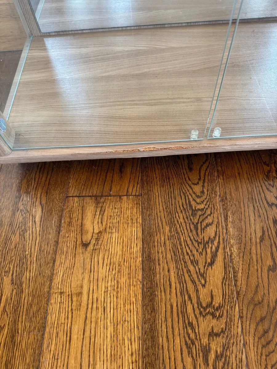Glass cabinet - Image 3